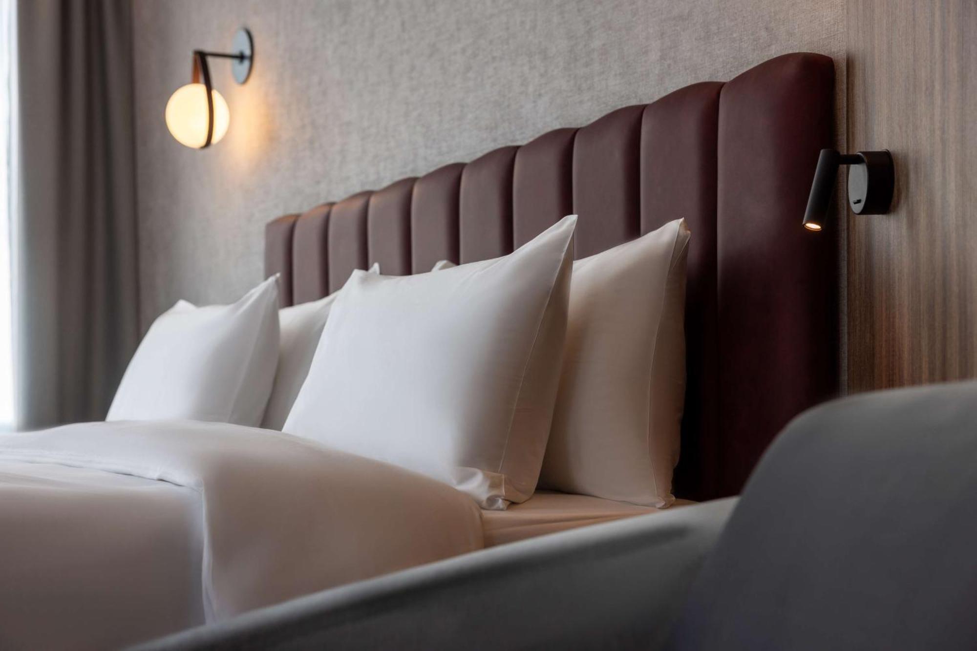 Radisson Blu Hotel At Porsche Design Tower Stuttgart Eksteriør billede