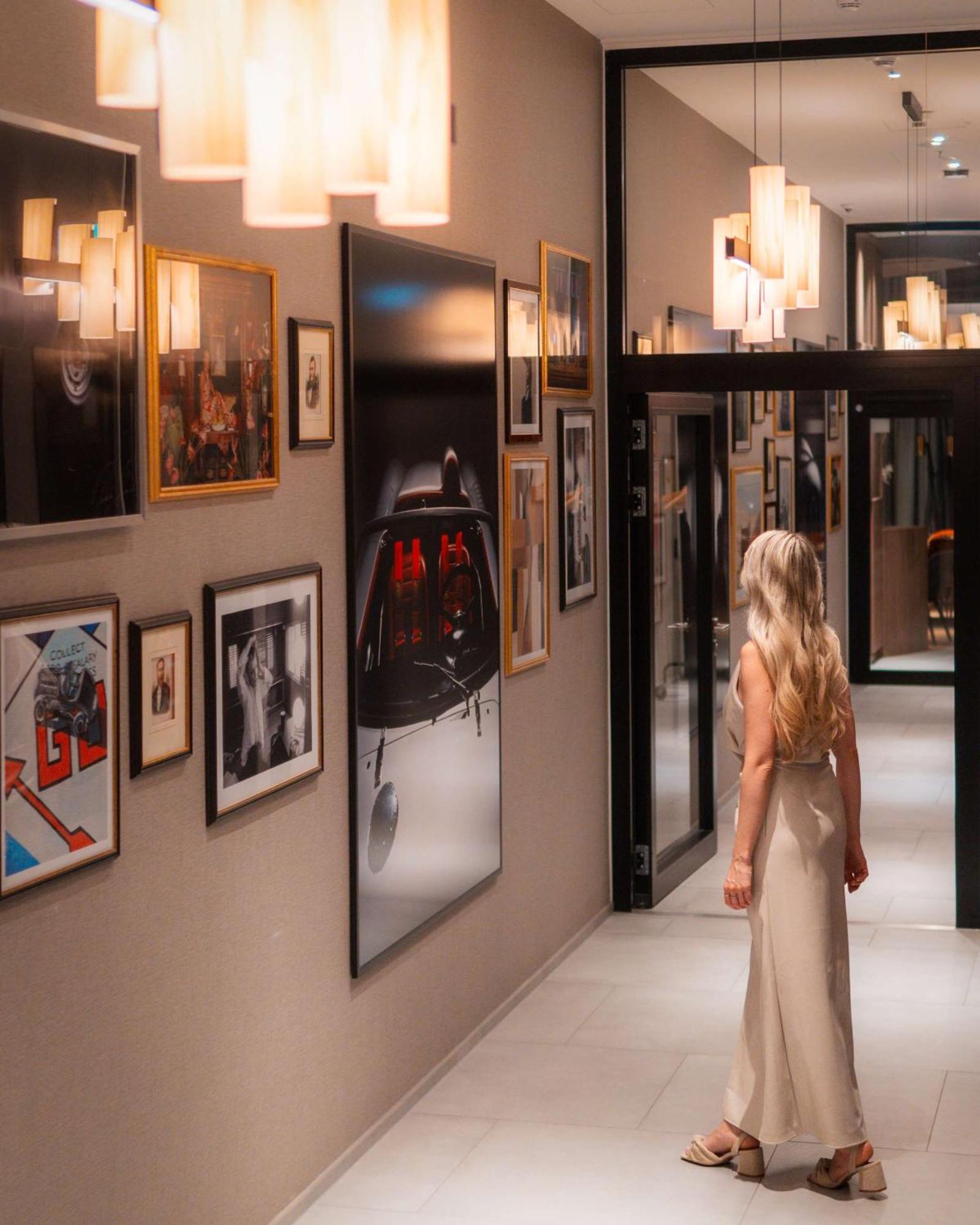 Radisson Blu Hotel At Porsche Design Tower Stuttgart Eksteriør billede