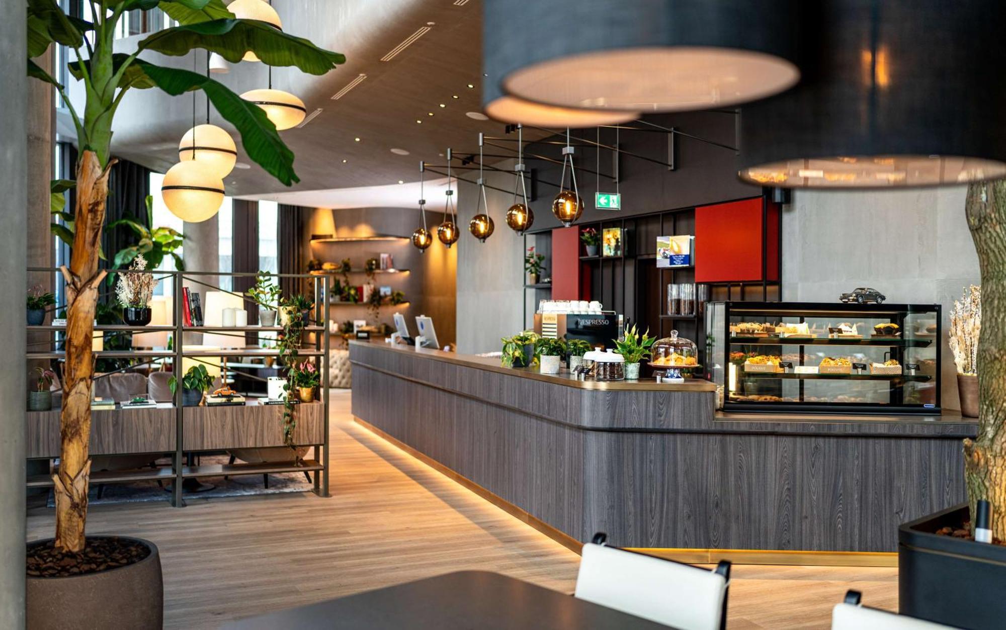 Radisson Blu Hotel At Porsche Design Tower Stuttgart Eksteriør billede