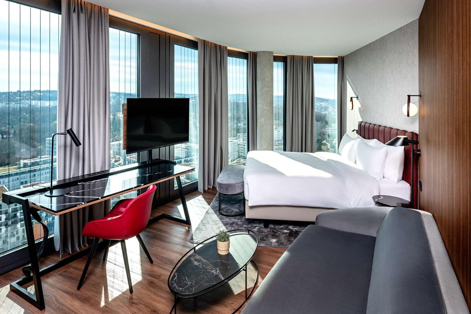 Radisson Blu Hotel At Porsche Design Tower Stuttgart Eksteriør billede